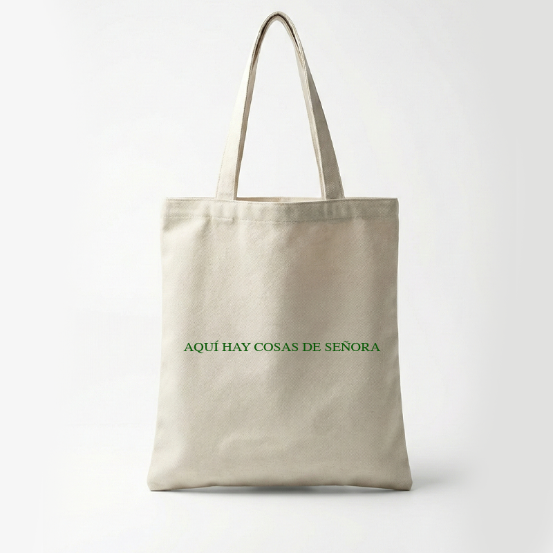 Aquí Hay Cosas de Señora Tote Bag
